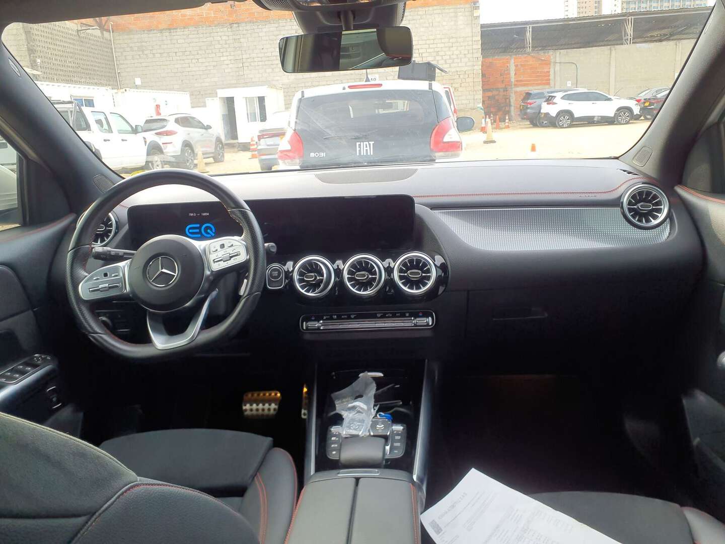 Mercedes Benz - EQA350 - 2024