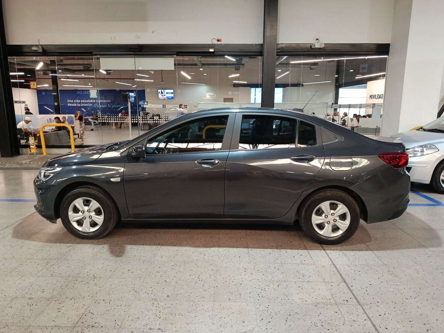 Chevrolet - Onix - 2025