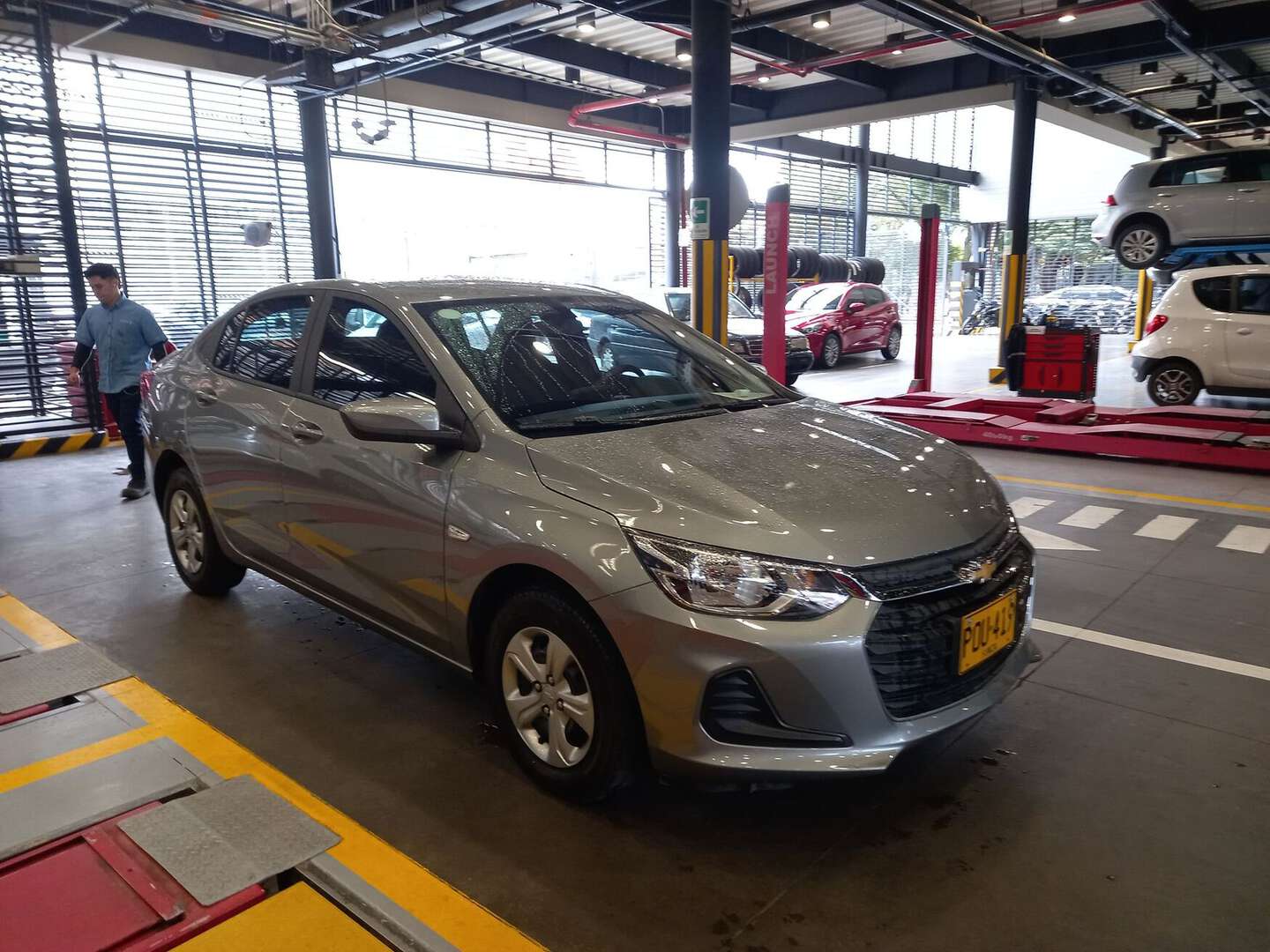 Chevrolet - Onix - 2025