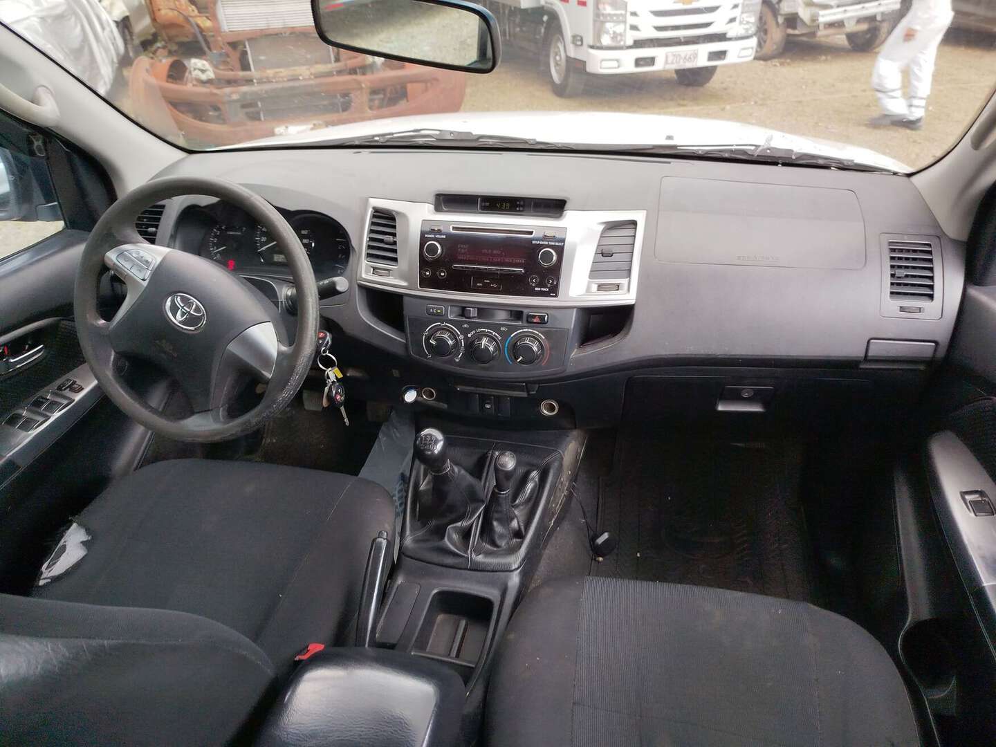 Toyota - Hilux - 2016