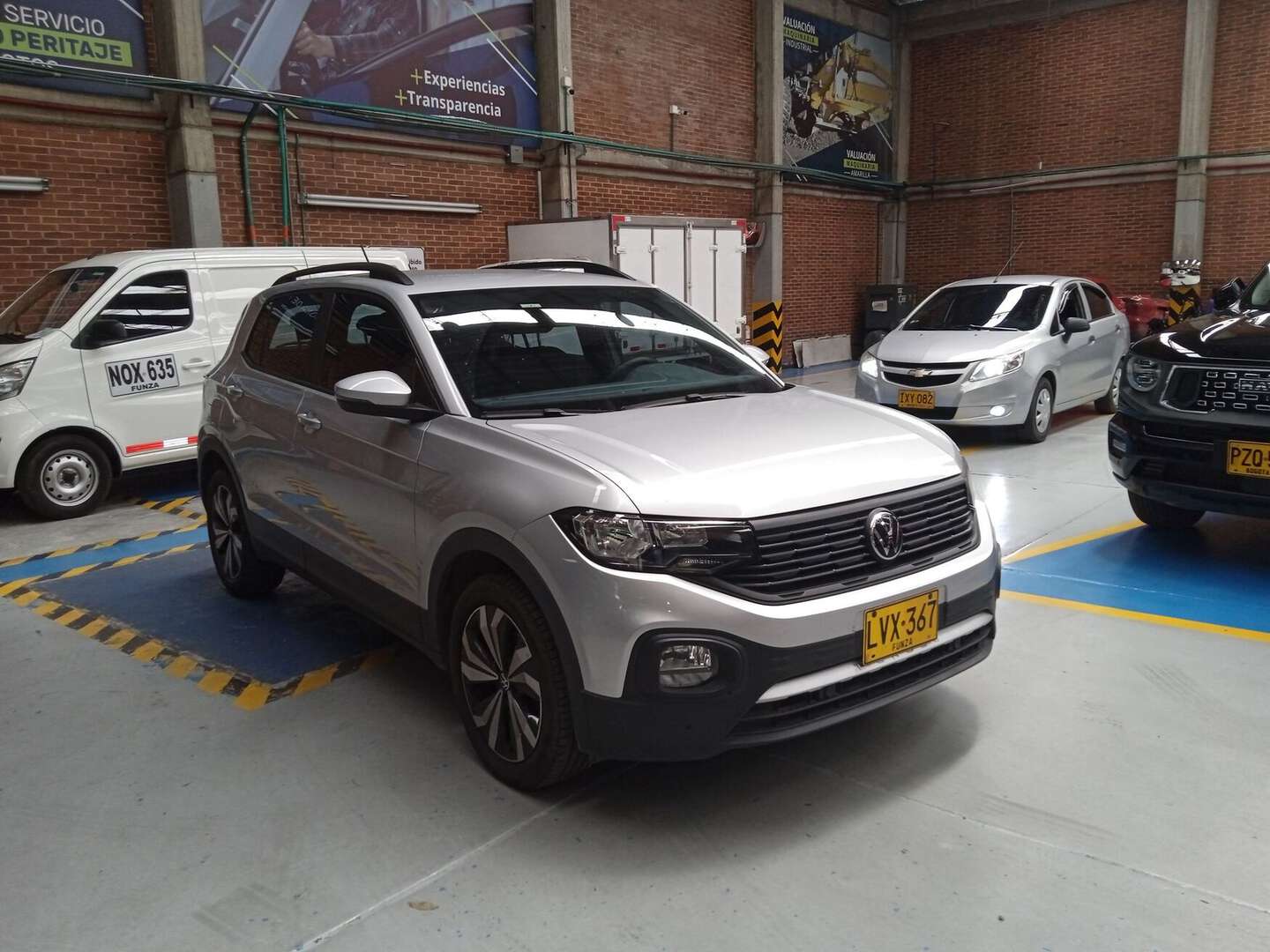 Volkswagen - T-Cross - 2023