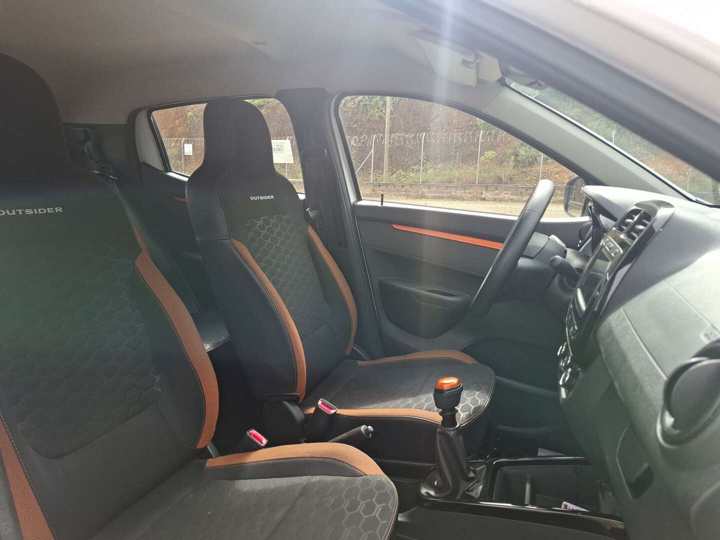 Renault - Kwid - 2022