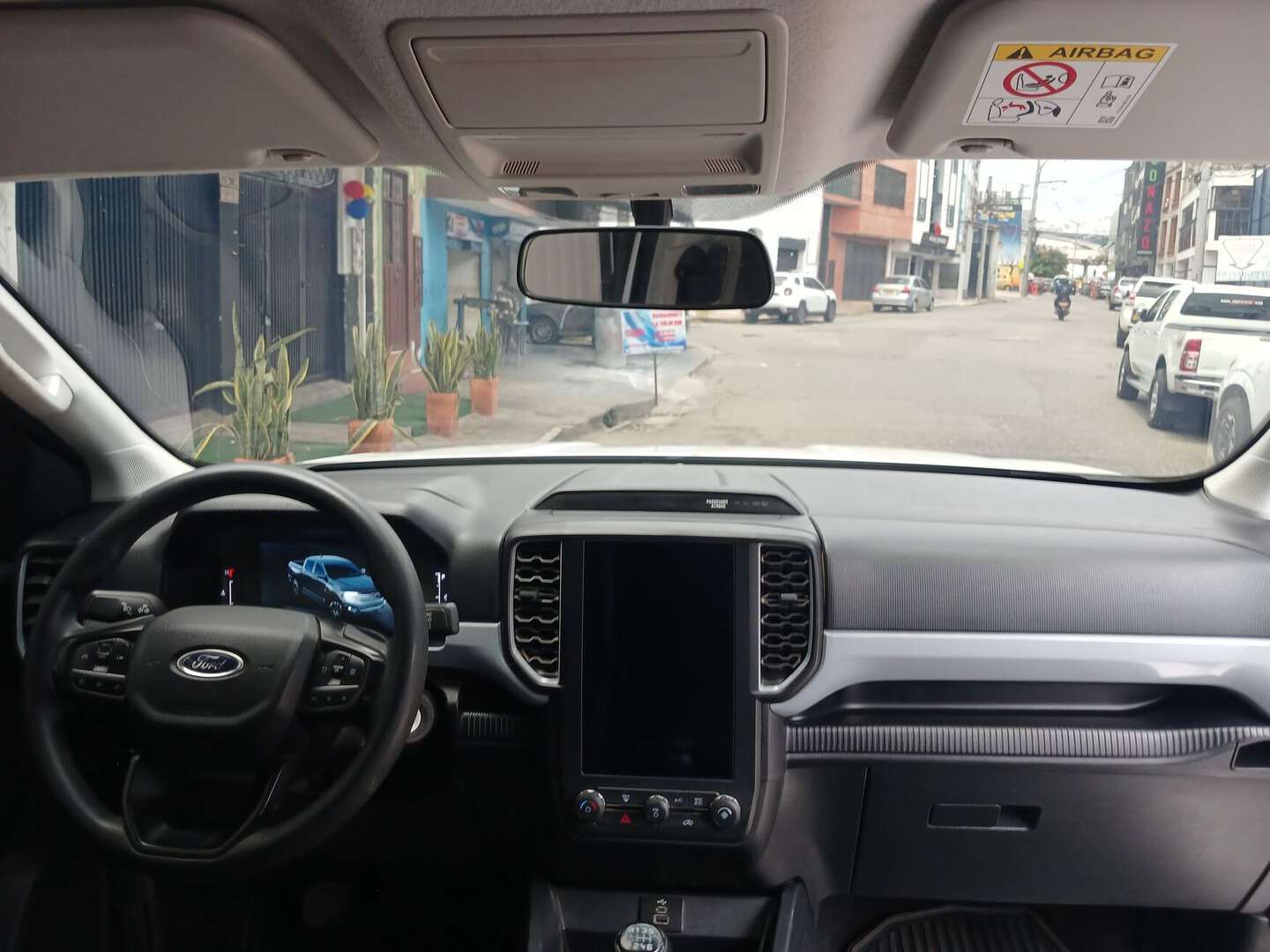 Ford - Ranger - 2025