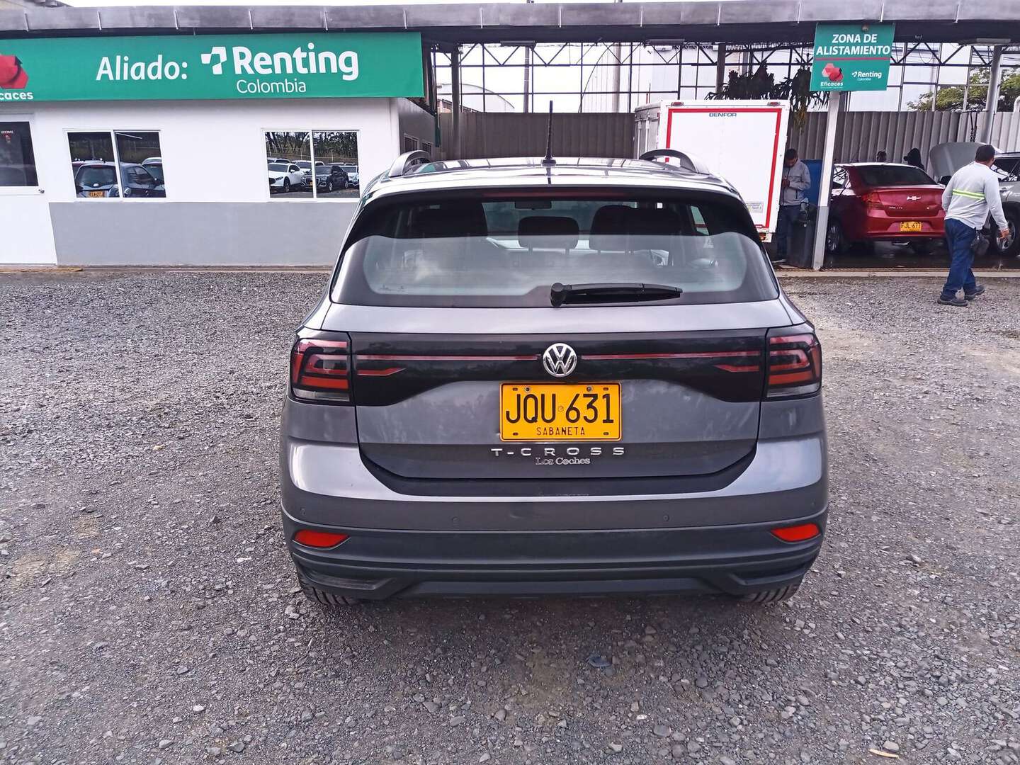 Volkswagen - T-Cross - 2021