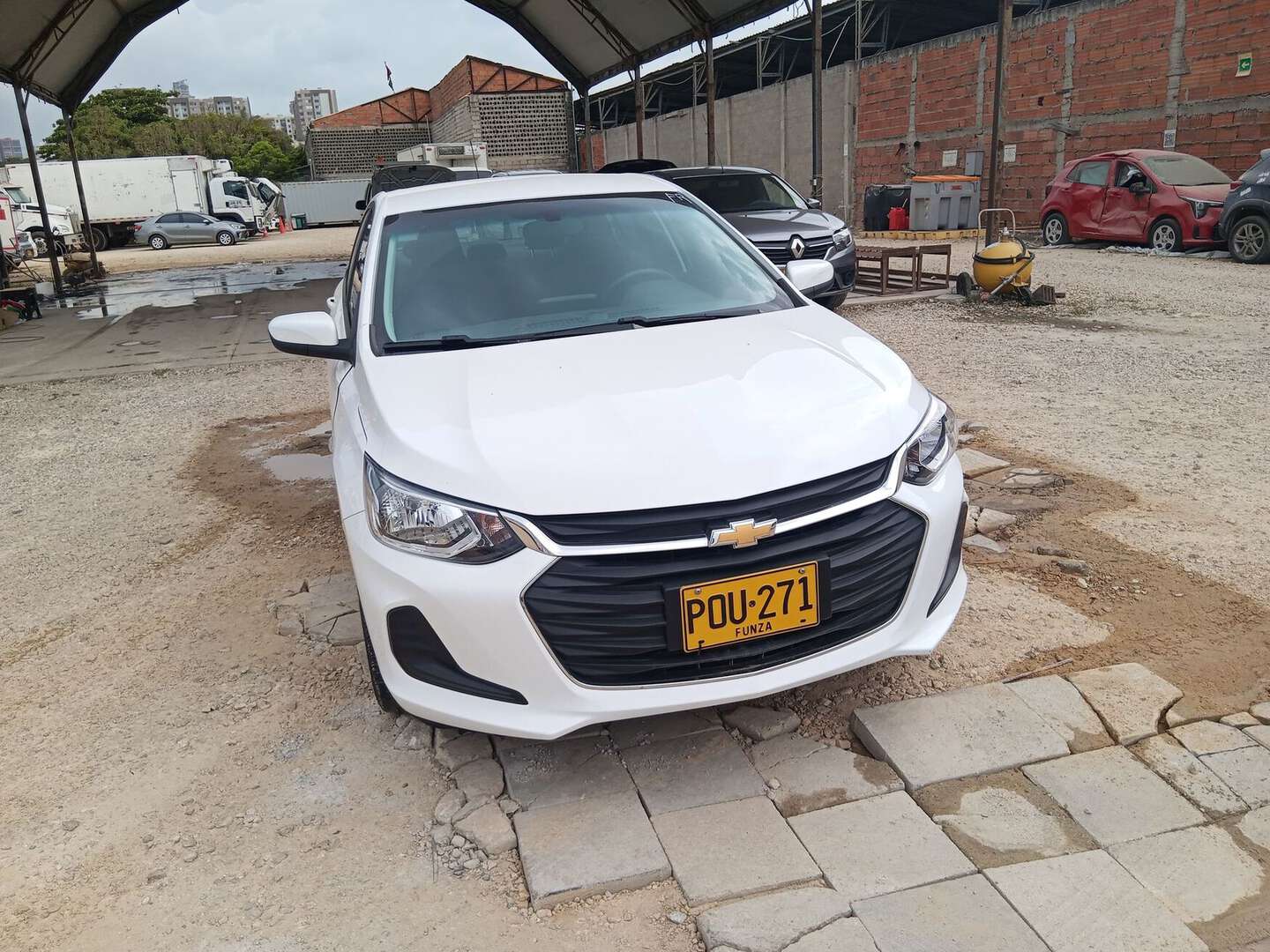 Chevrolet - Onix - 2025