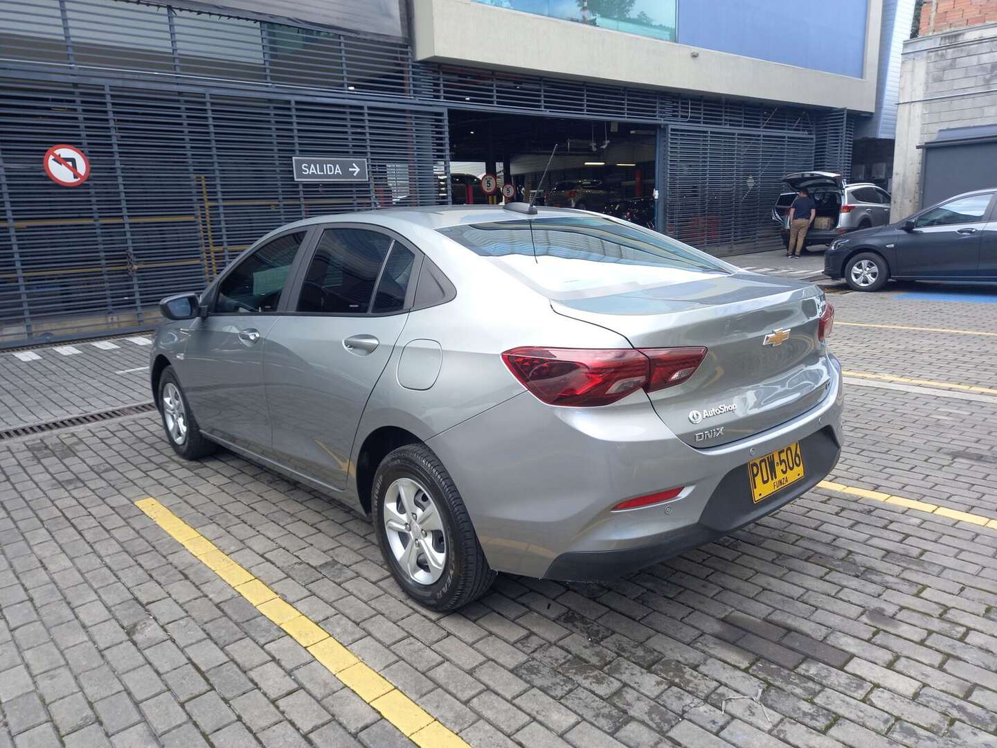Chevrolet - Onix - 2025
