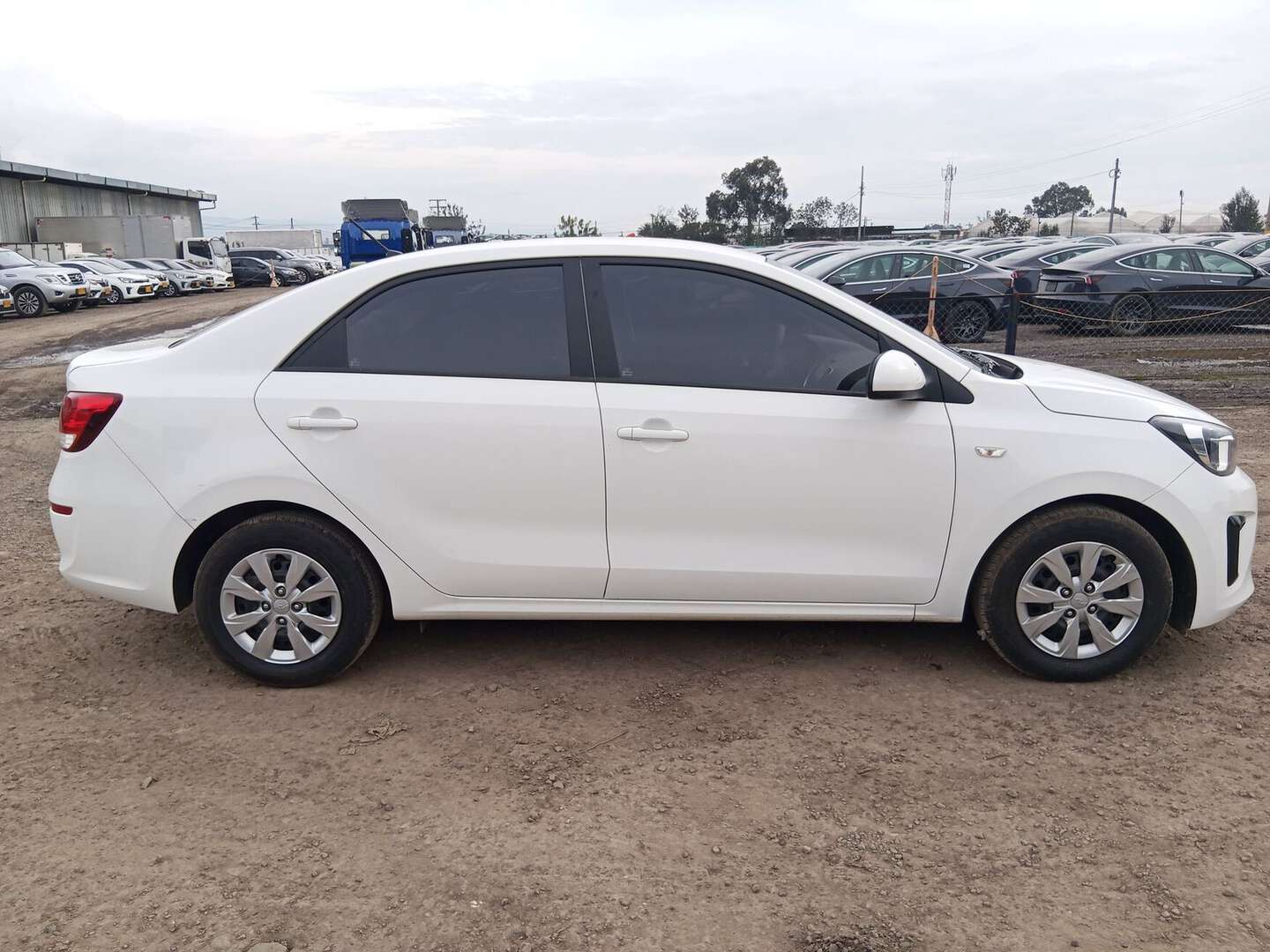 Kia - Soluto - 2025