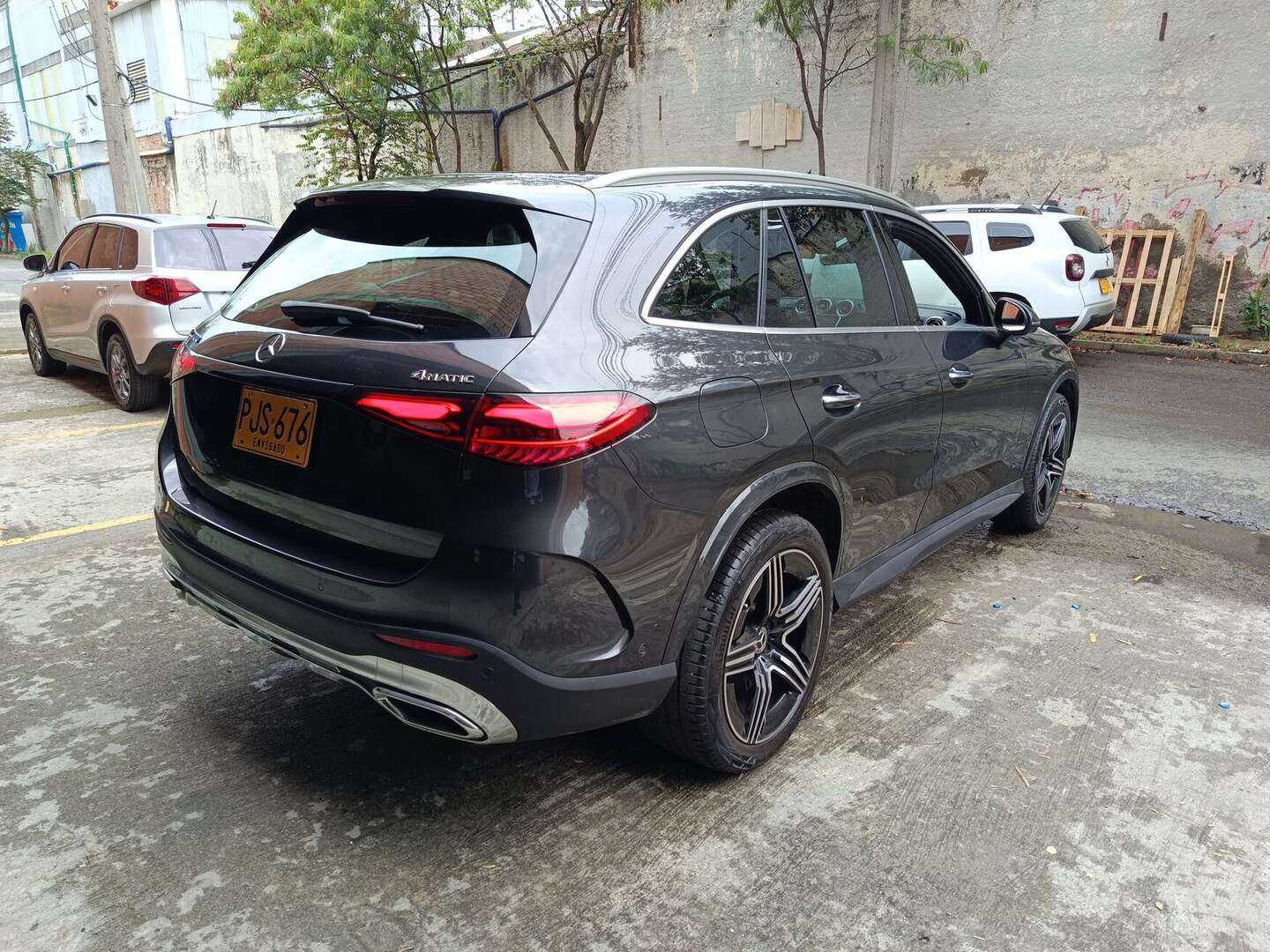 Mercedes Benz - GLC300 - 2026