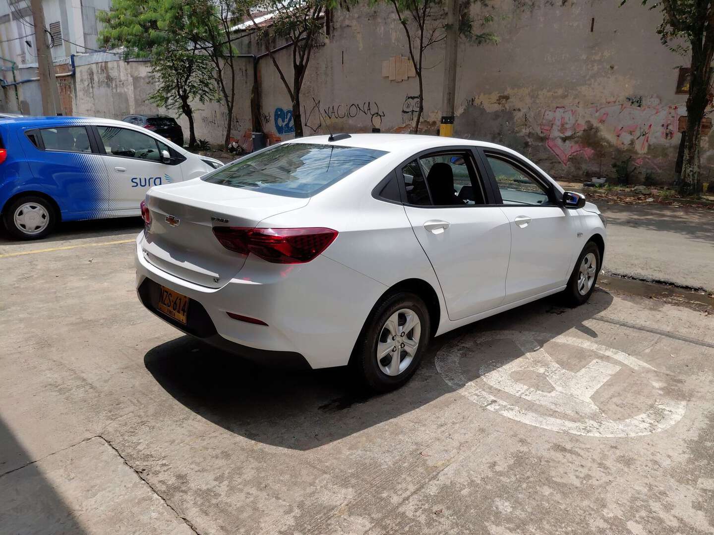 Chevrolet - Onix - 2025