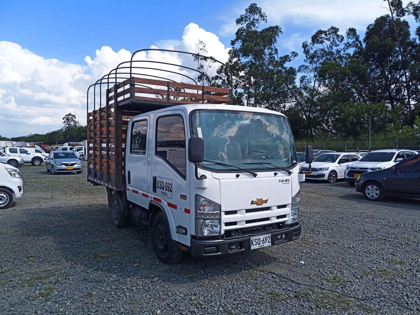 Chevrolet - NHR Doble - 2022