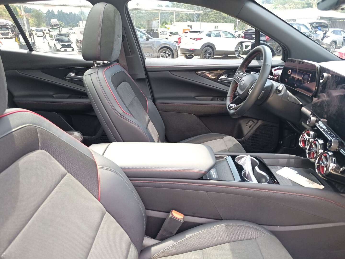 Chevrolet - BLAZER - 2025