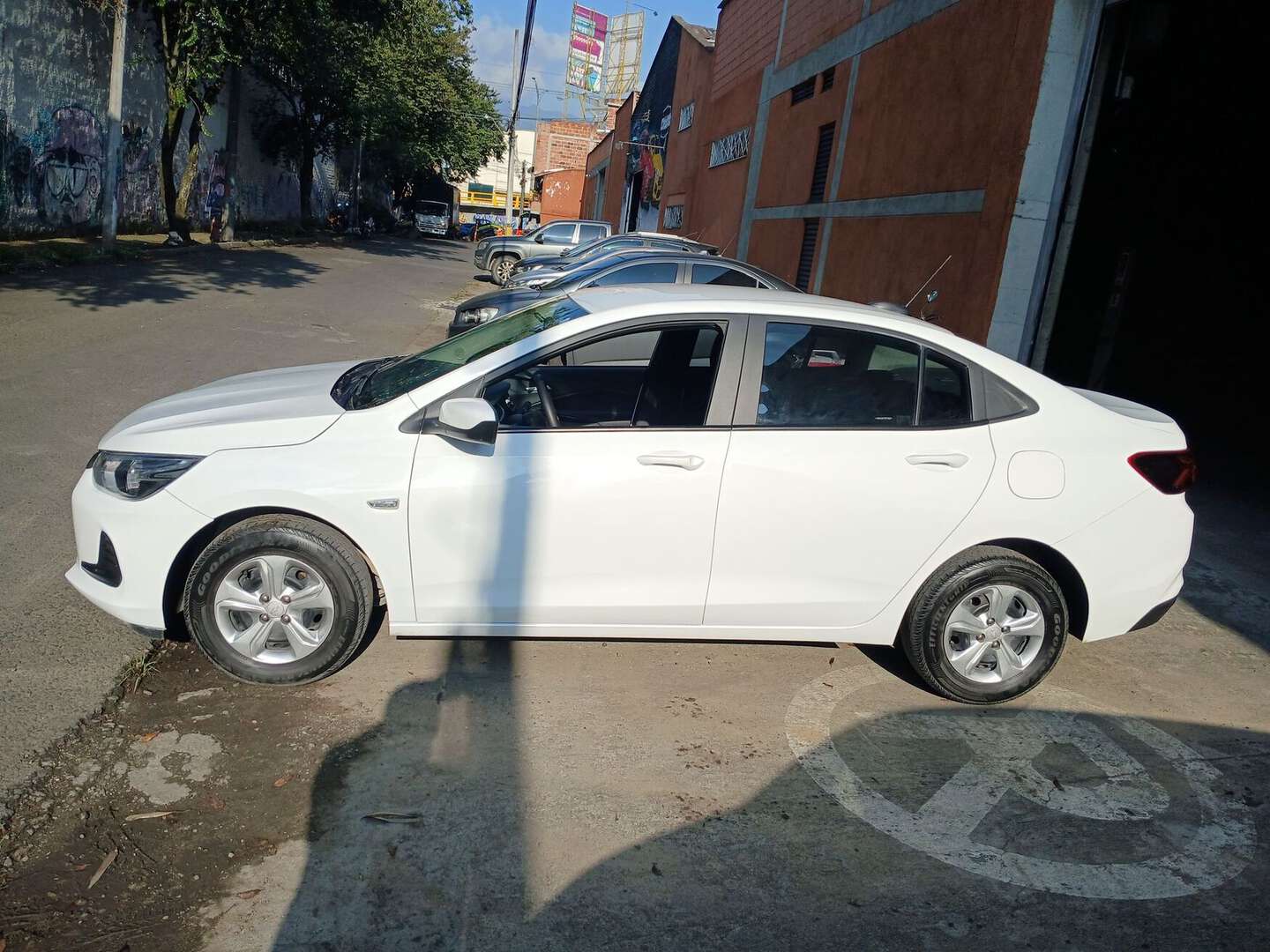 Chevrolet - Onix - 2025