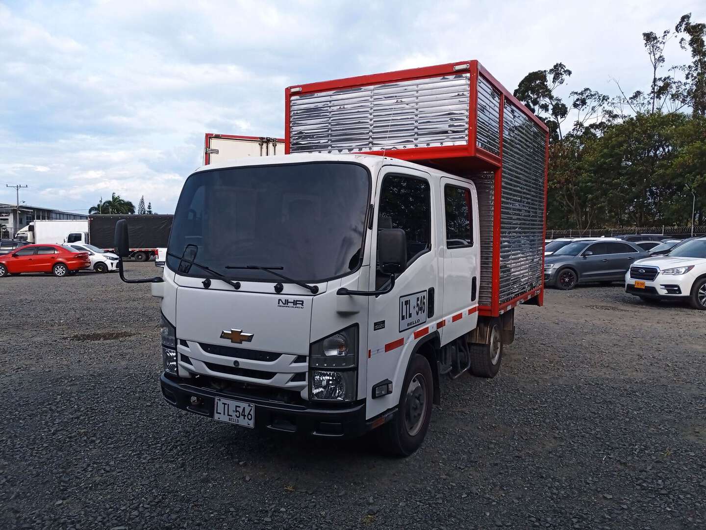 Chevrolet - NHR Doble - 2023