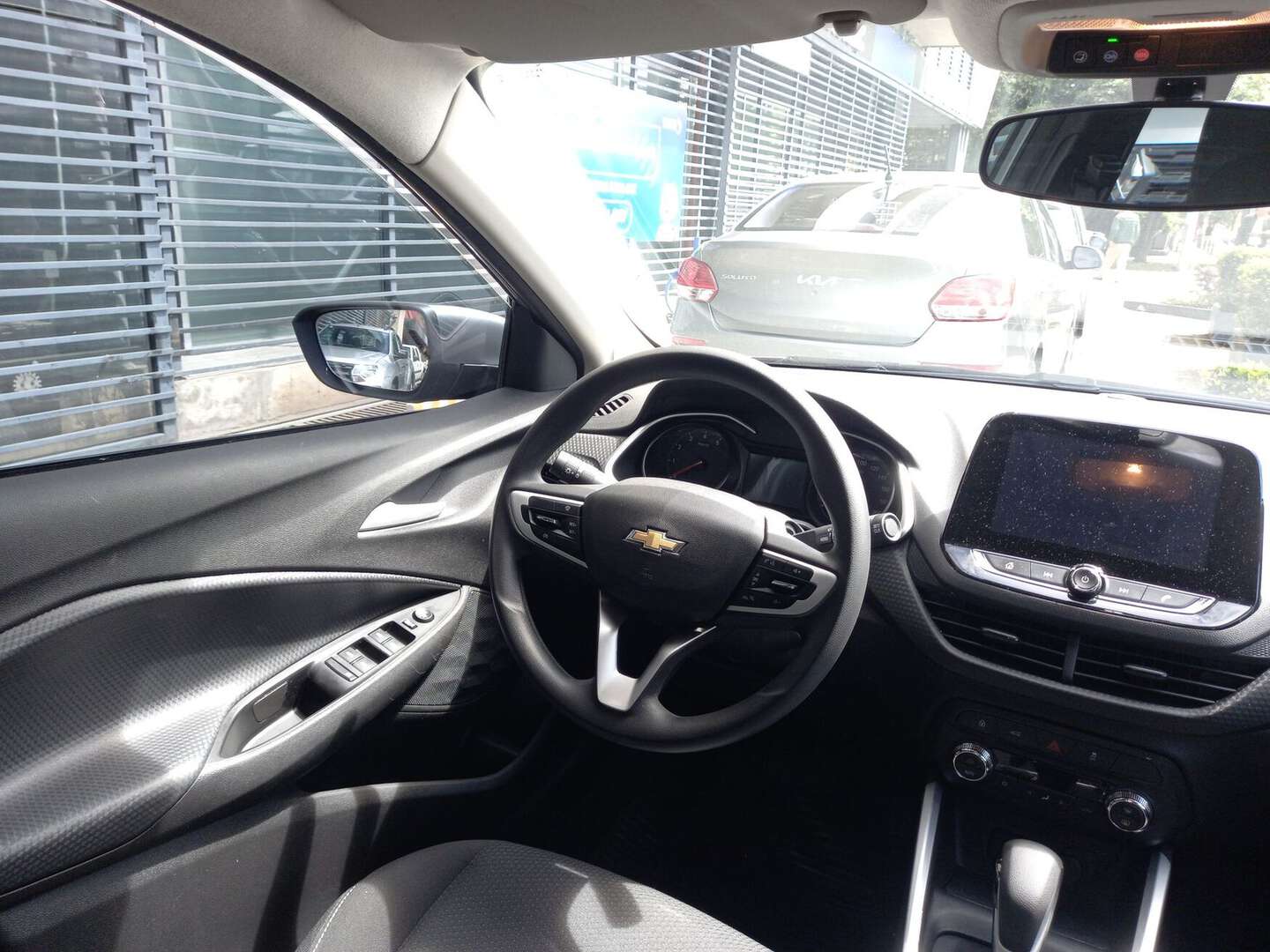 Chevrolet - Onix - 2025