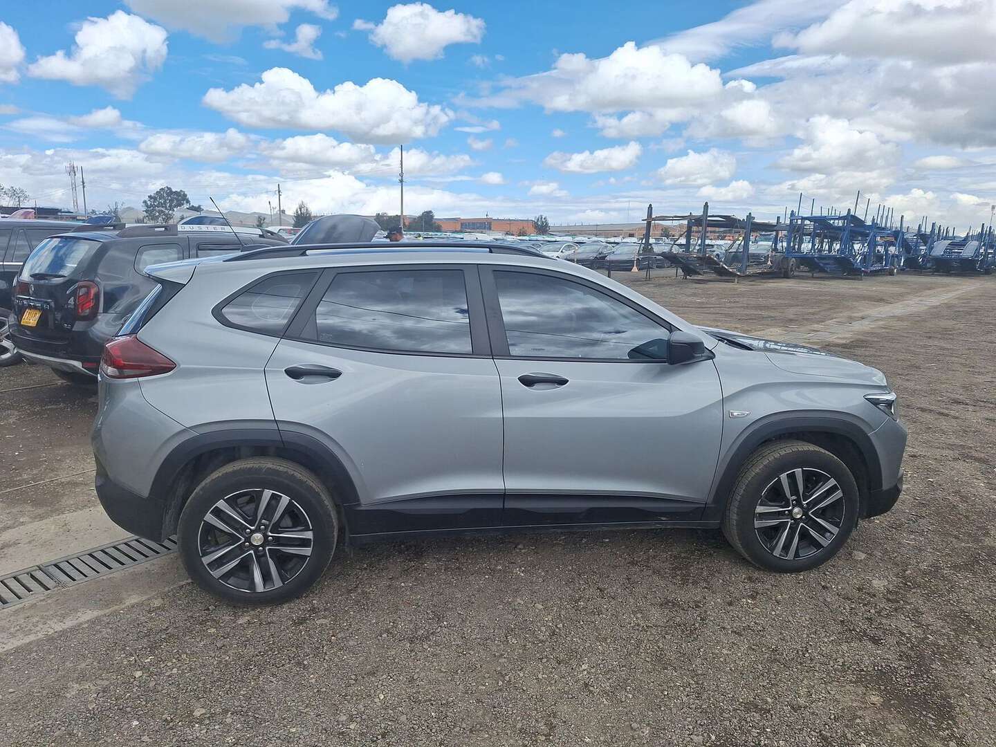 Chevrolet - Tracker - 2025