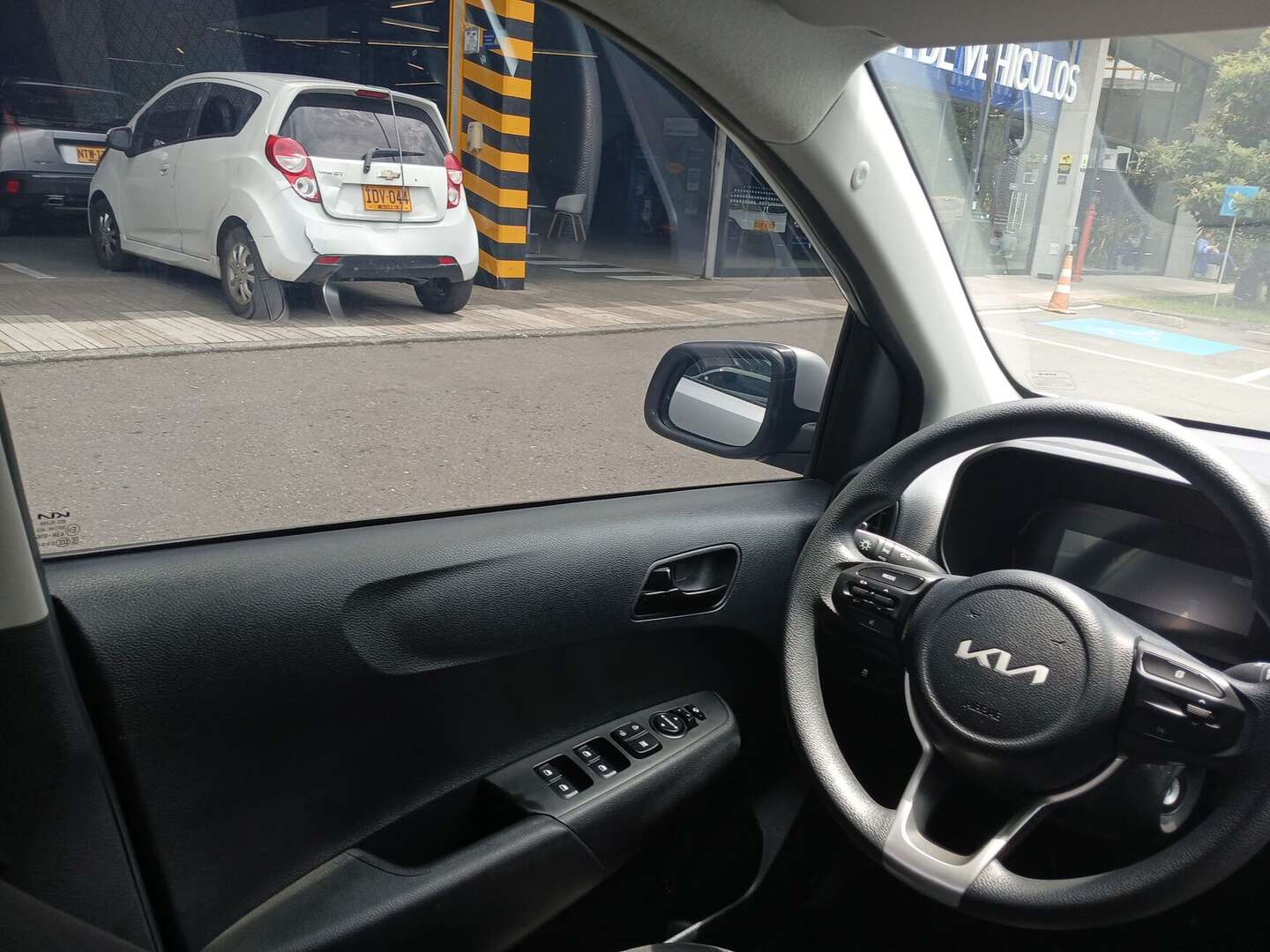 Kia - Picanto - 2025