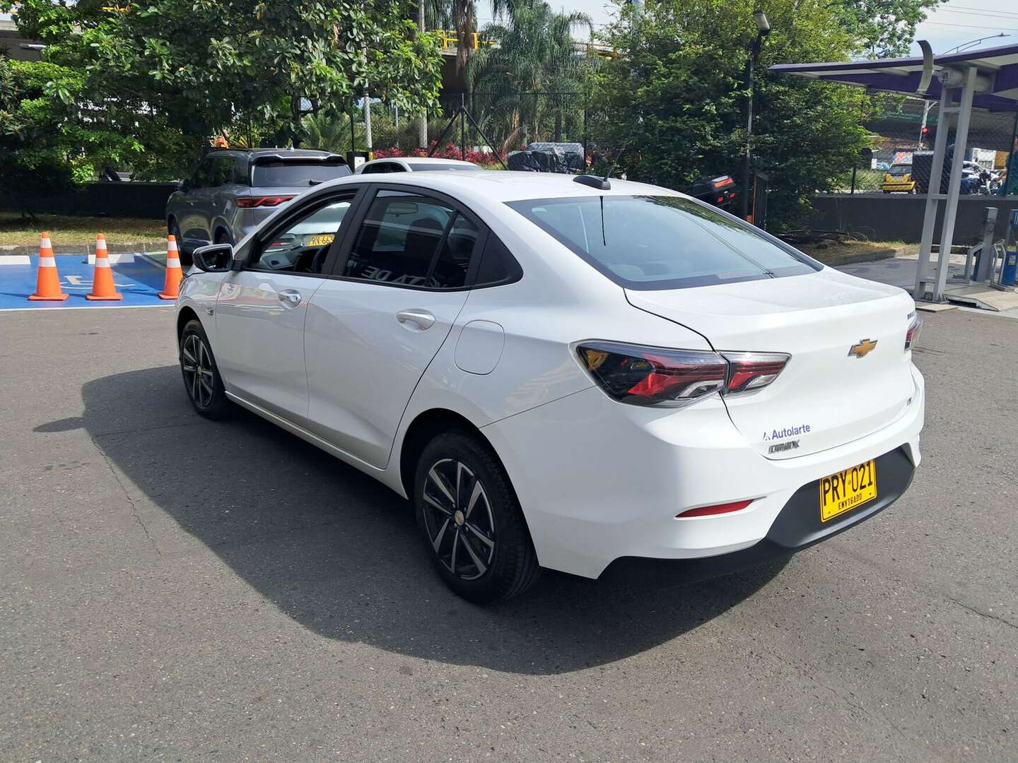 Chevrolet - Onix - 2026