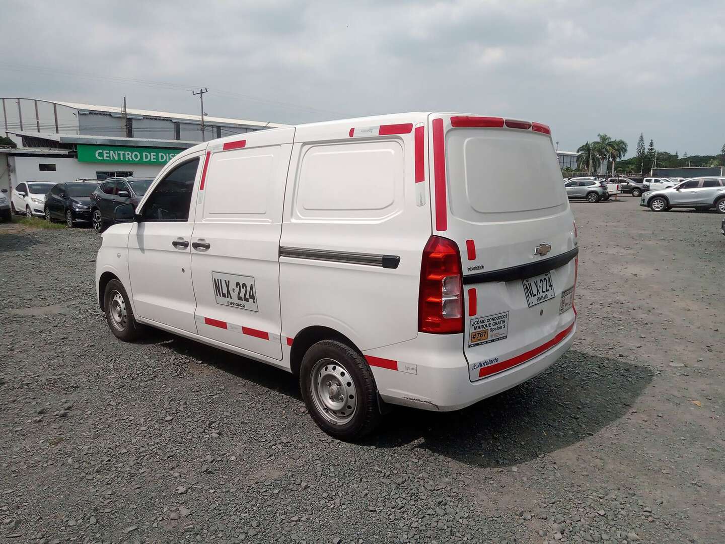 Chevrolet - N400 - 2025