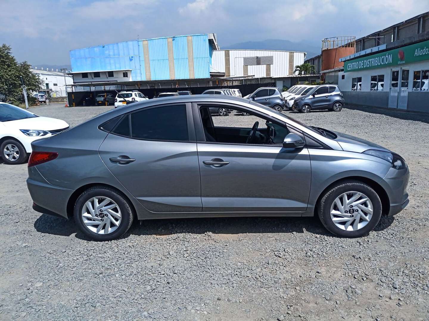 Hyundai - HB20S Accent - 2023