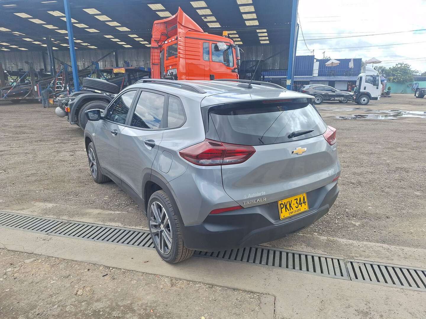 Chevrolet - Tracker - 2025