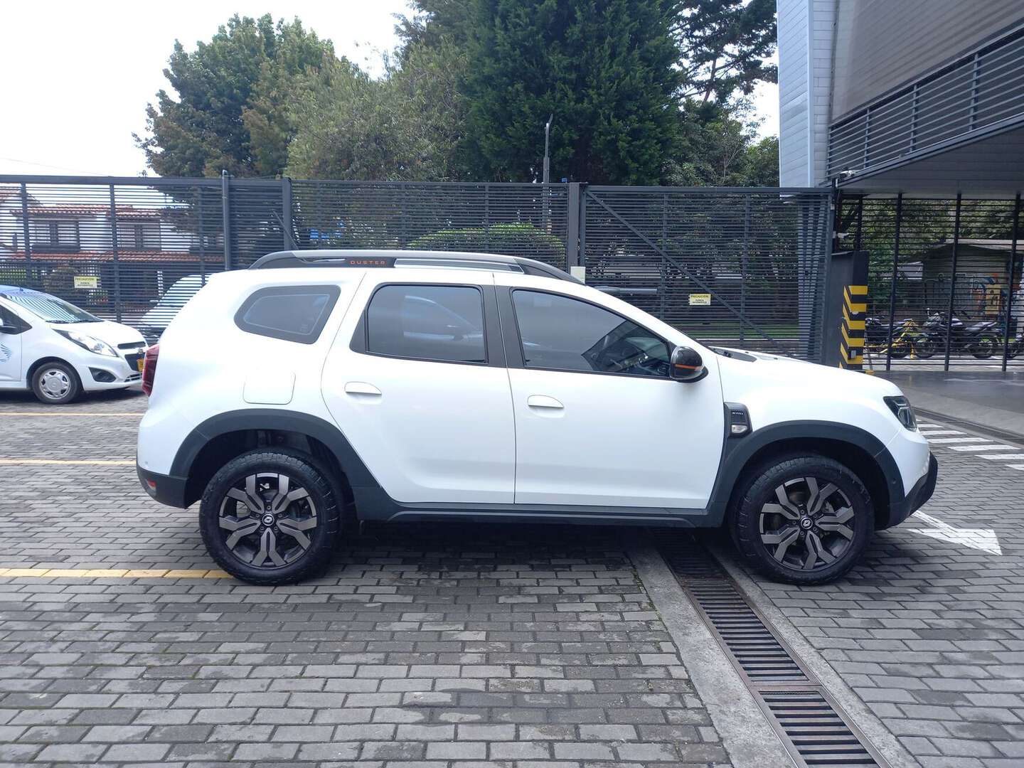 Renault - Duster - 2025
