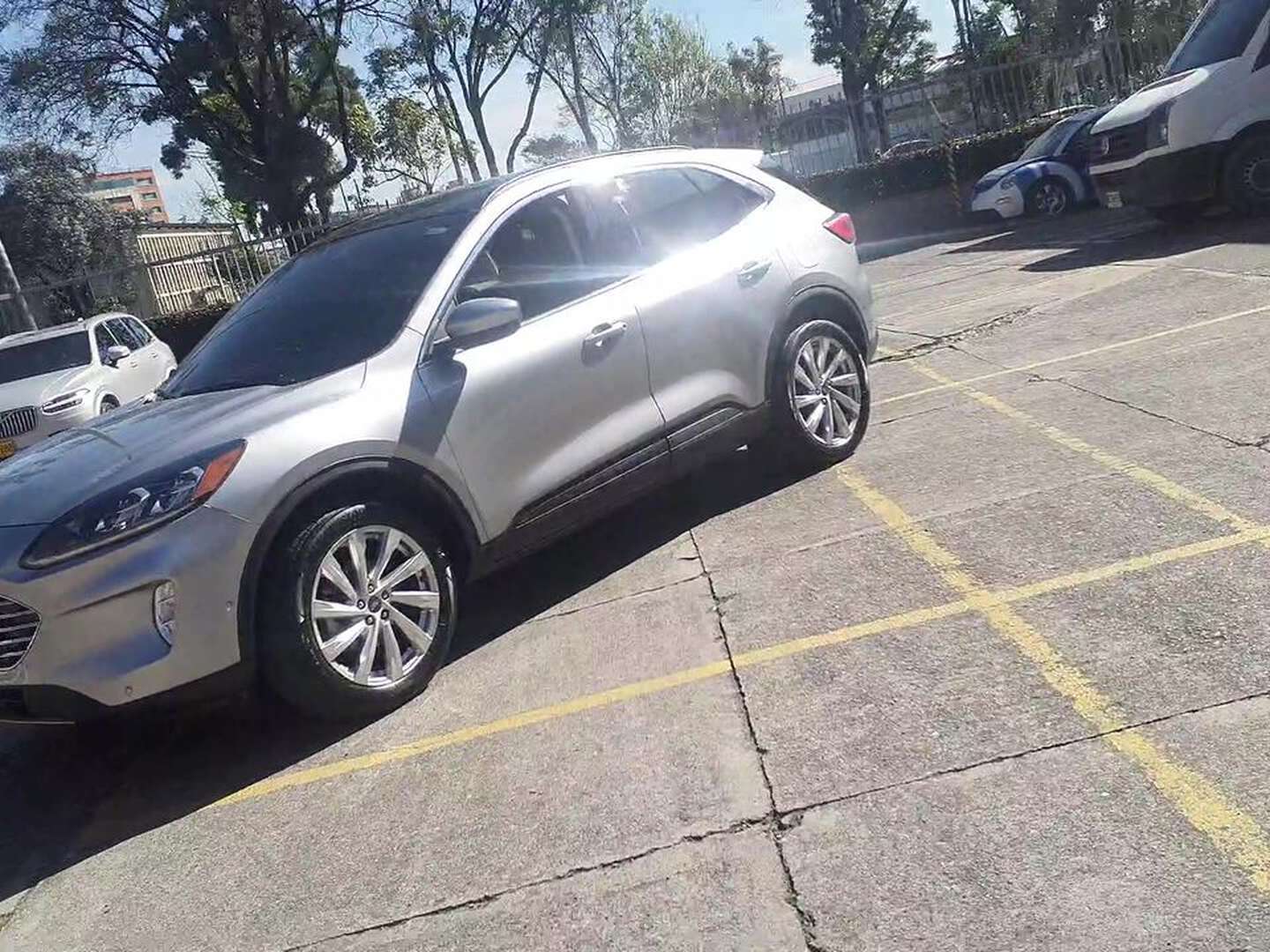 Ford - Escape - 2021