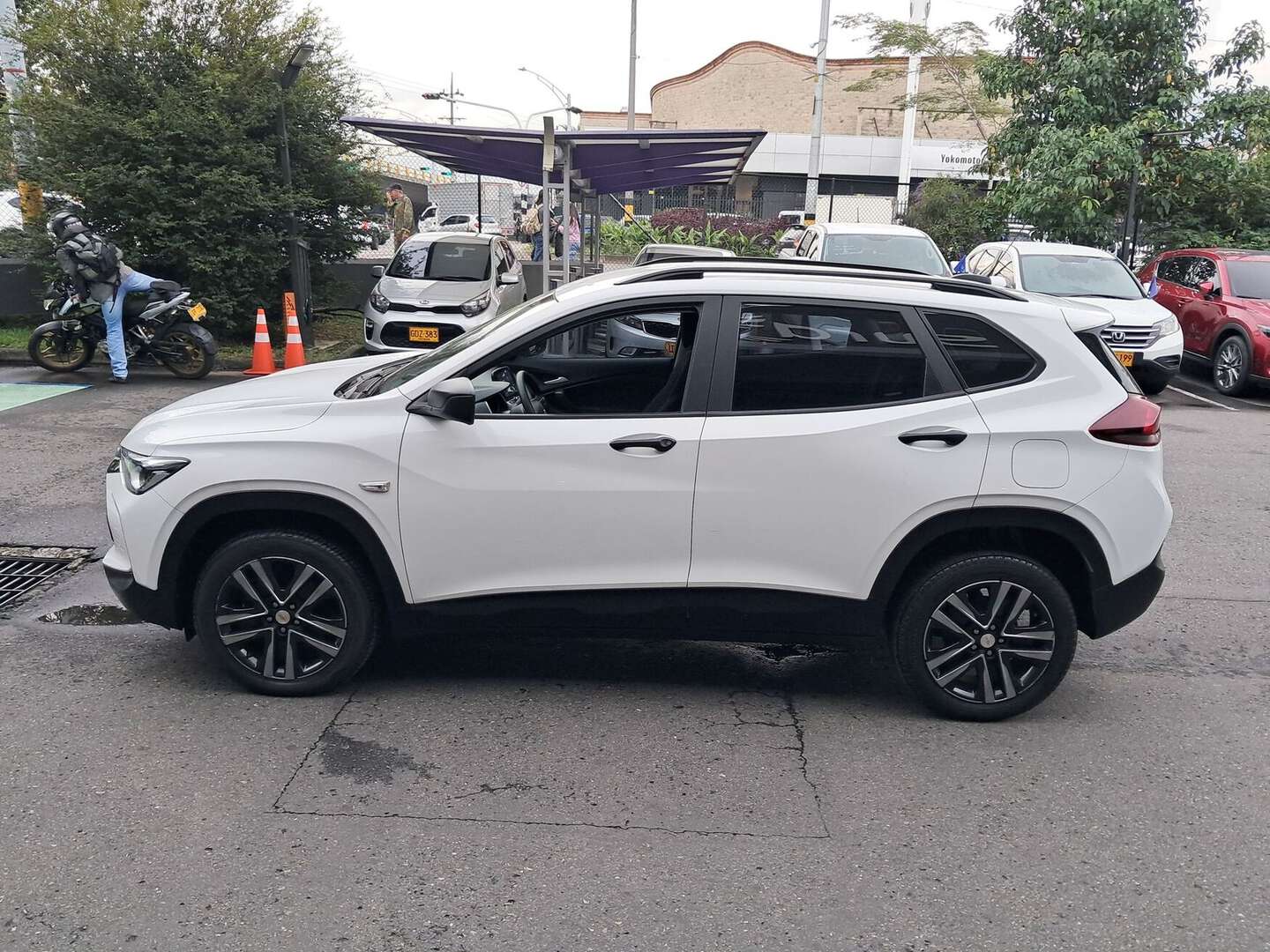 Chevrolet - Tracker - 2025