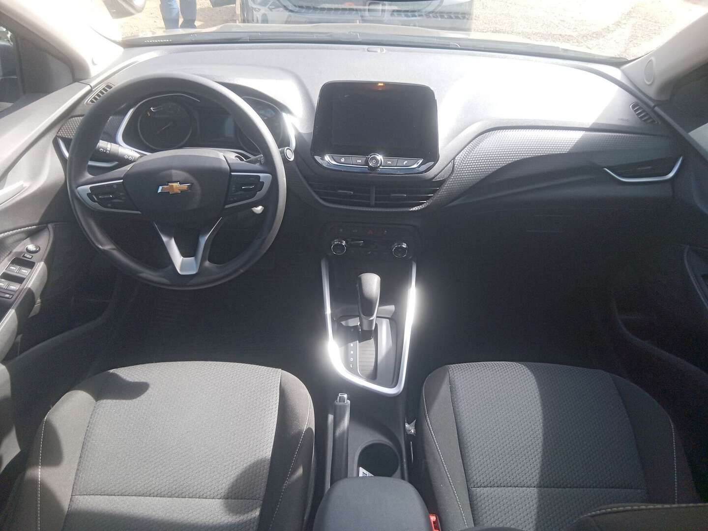 Chevrolet - Onix - 2025