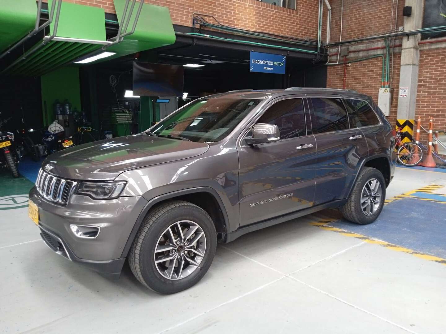 Jeep - Grand Cherokee - 2020