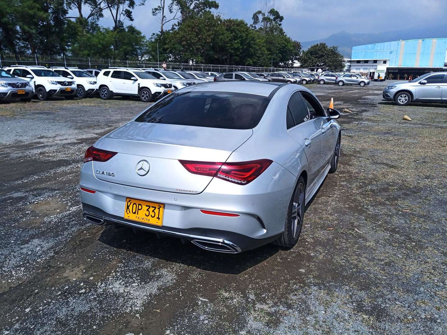 Mercedes Benz - CLA180 - 2022
