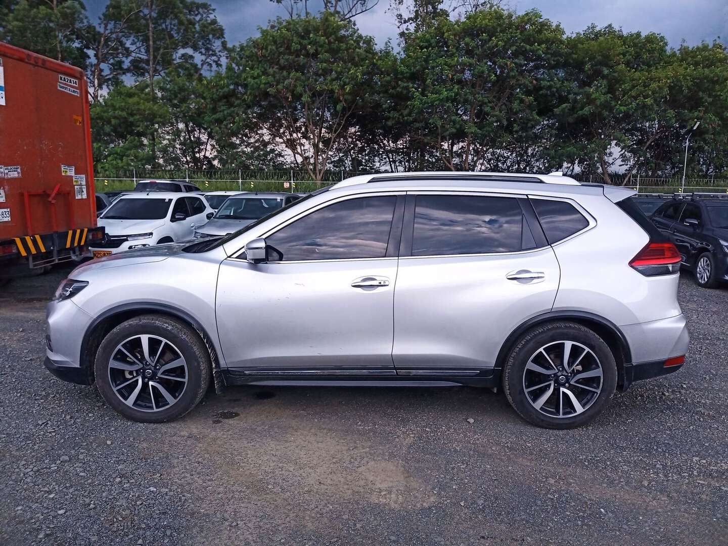 Nissan - X-TRAIL - 2021