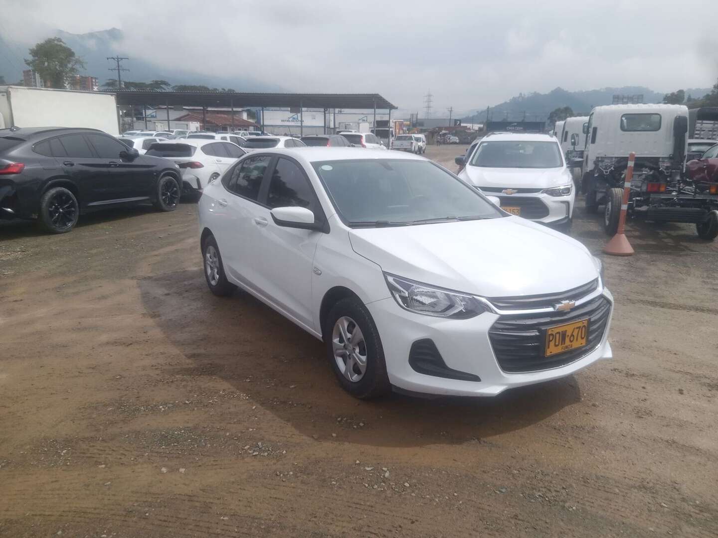 Chevrolet - Onix - 2025