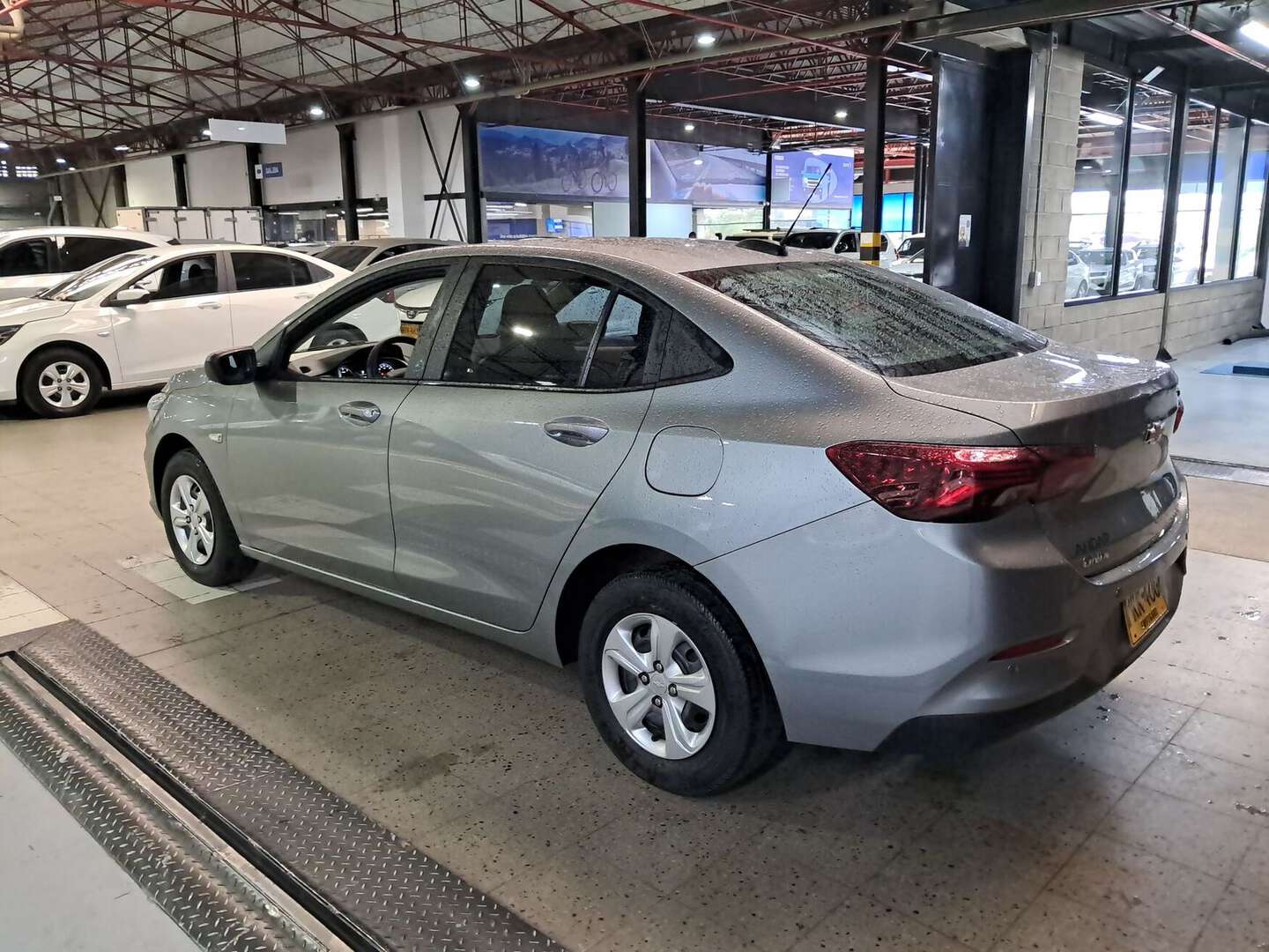 Chevrolet - Onix - 2025