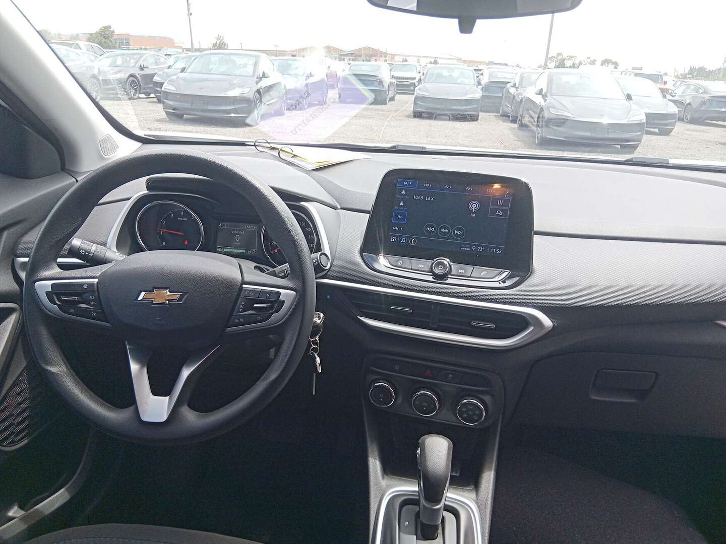 Chevrolet - Tracker - 2025