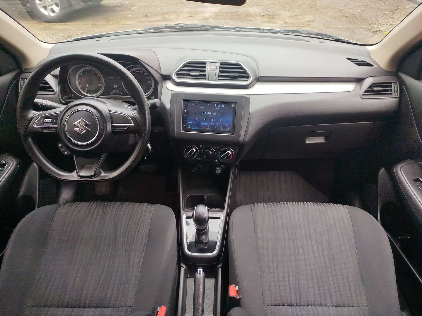 Suzuki - Swift - 2023