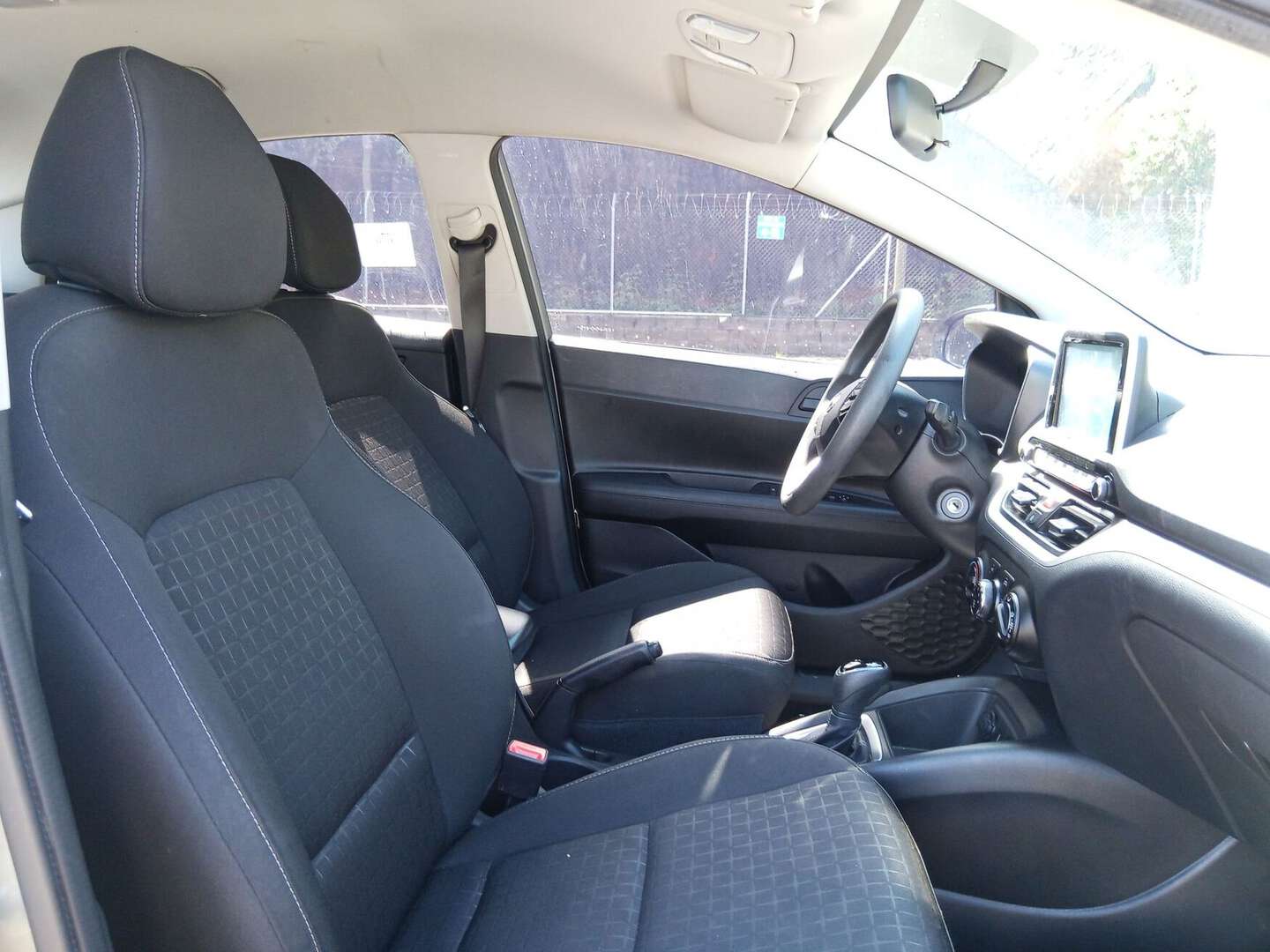 Hyundai - HB20S Accent - 2024