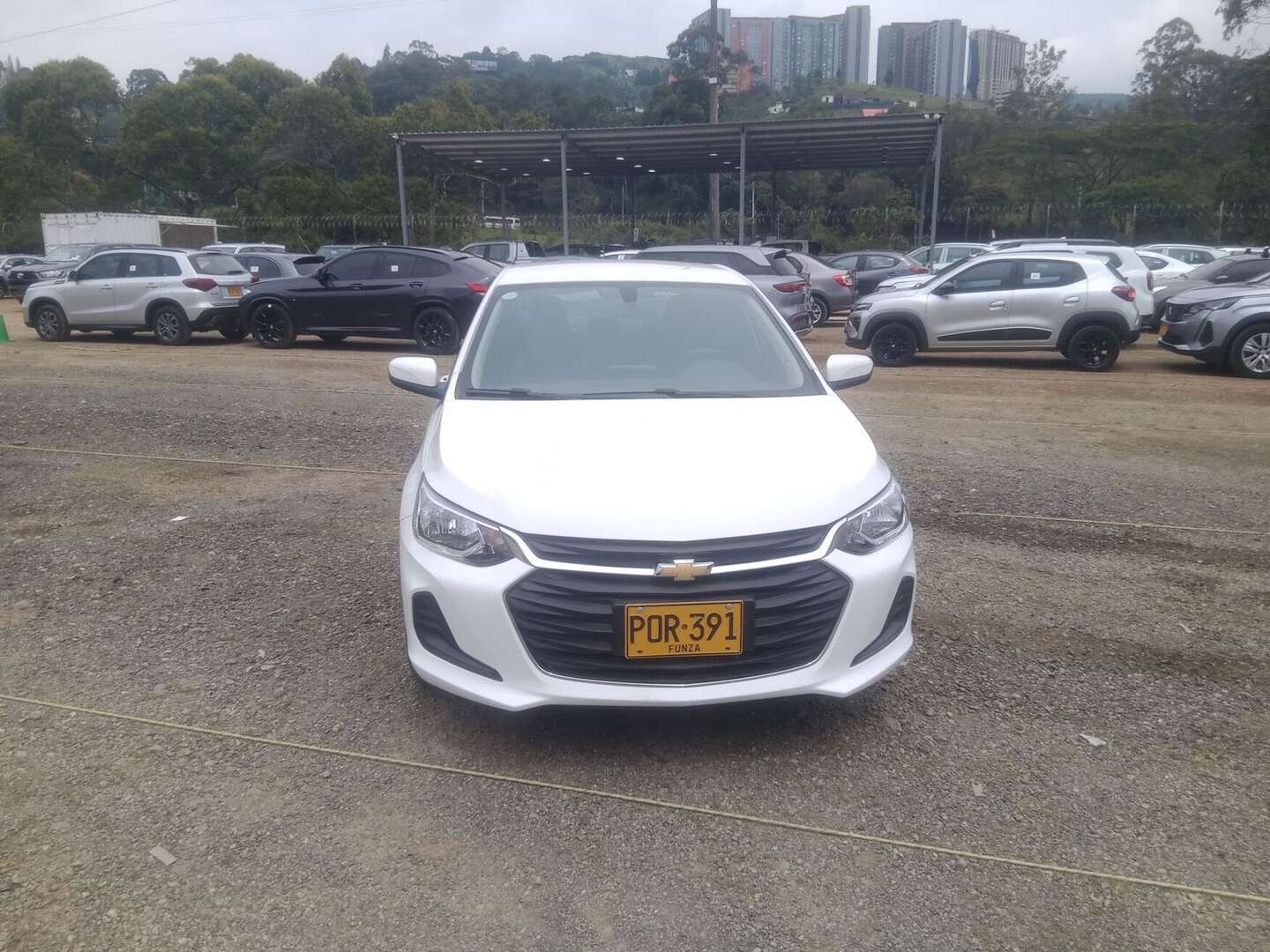 Chevrolet - Onix - 2025