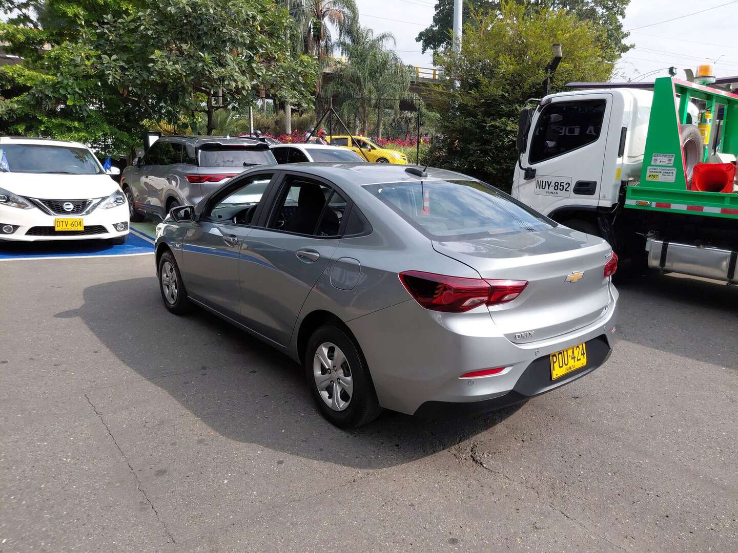 Chevrolet - Onix - 2025