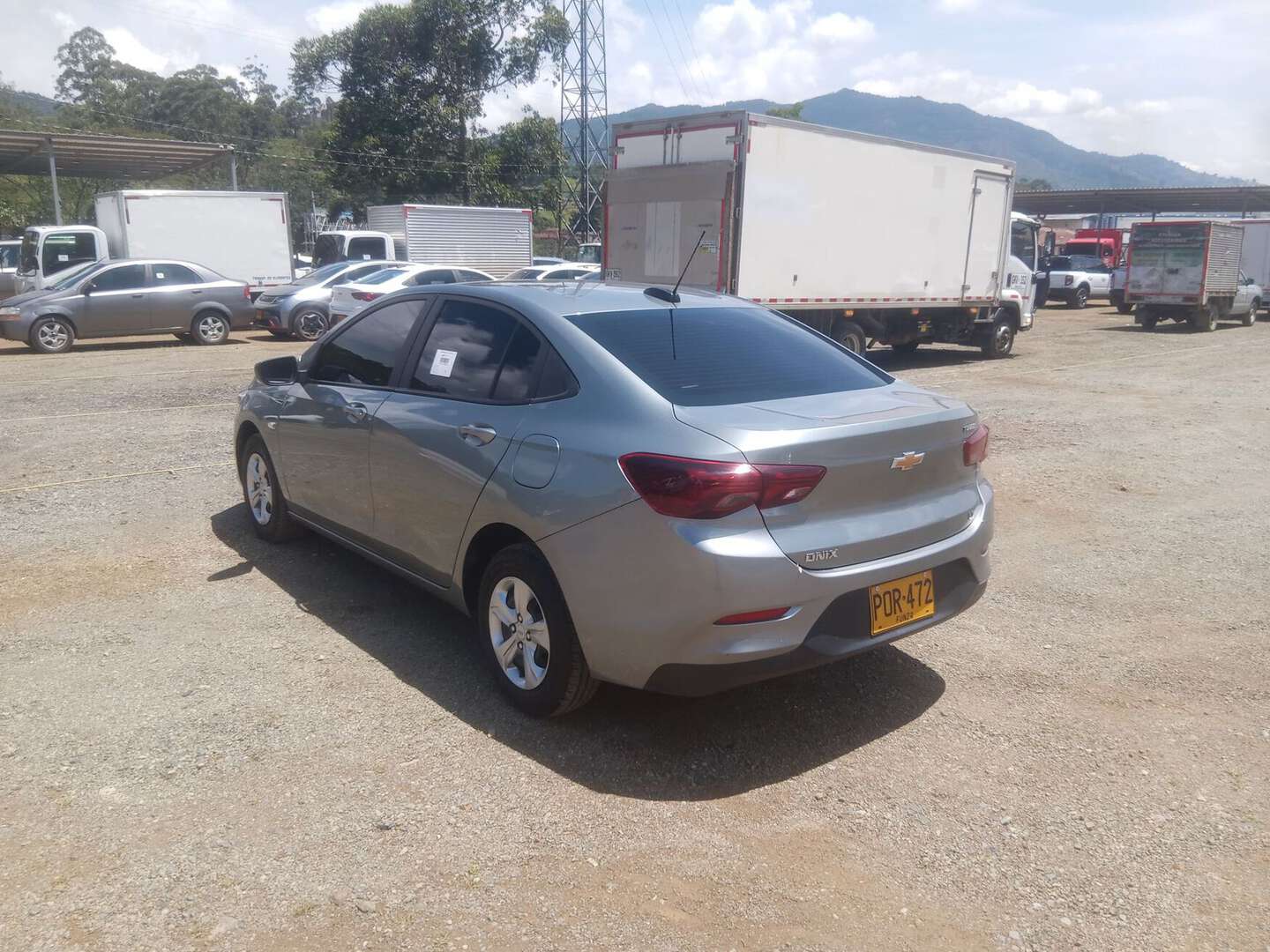 Chevrolet - Onix - 2025