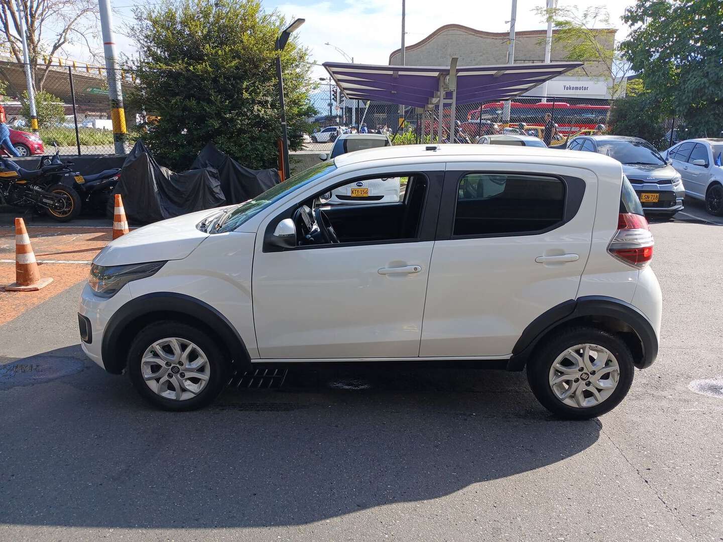 Fiat - Mobi - 2024