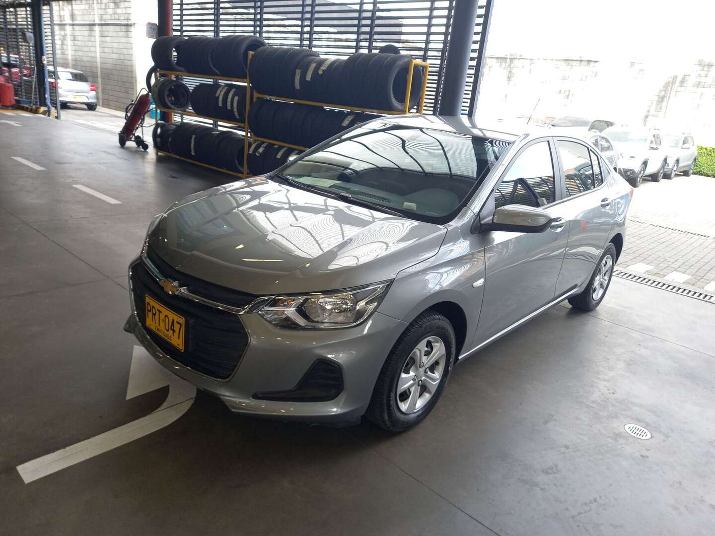 Chevrolet - Onix - 2025