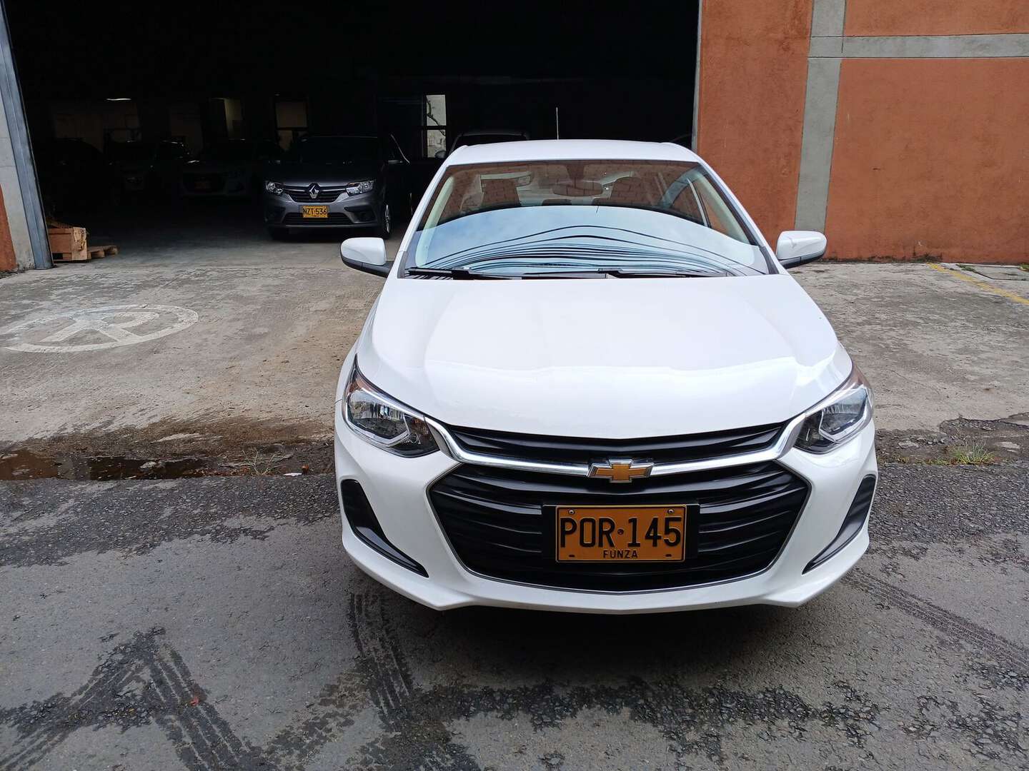 Chevrolet - Onix - 2025