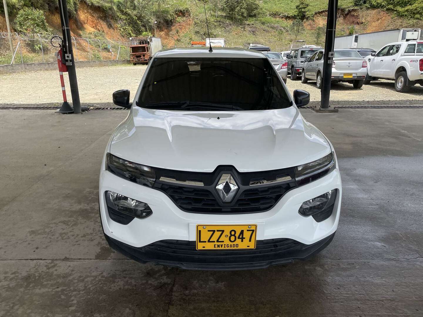 Renault - Kwid - 2024