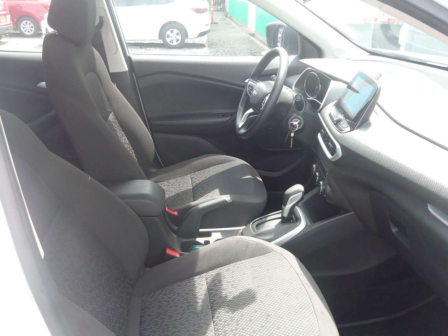Chevrolet - Tracker - 2025