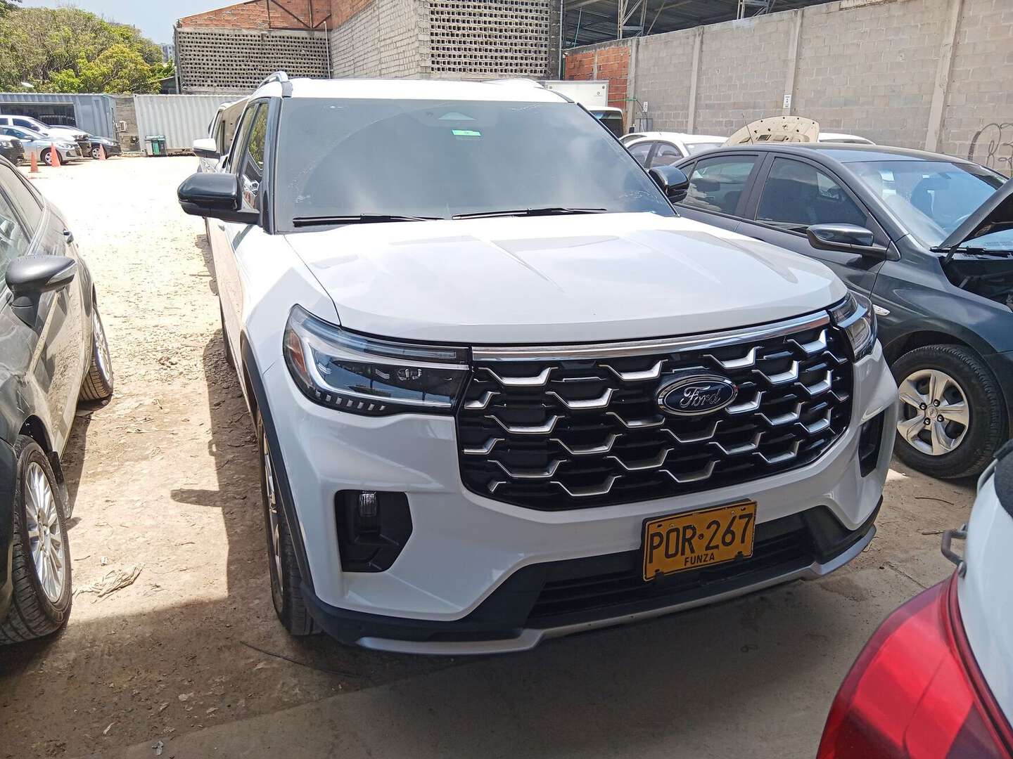 Ford - Explorer - 2025
