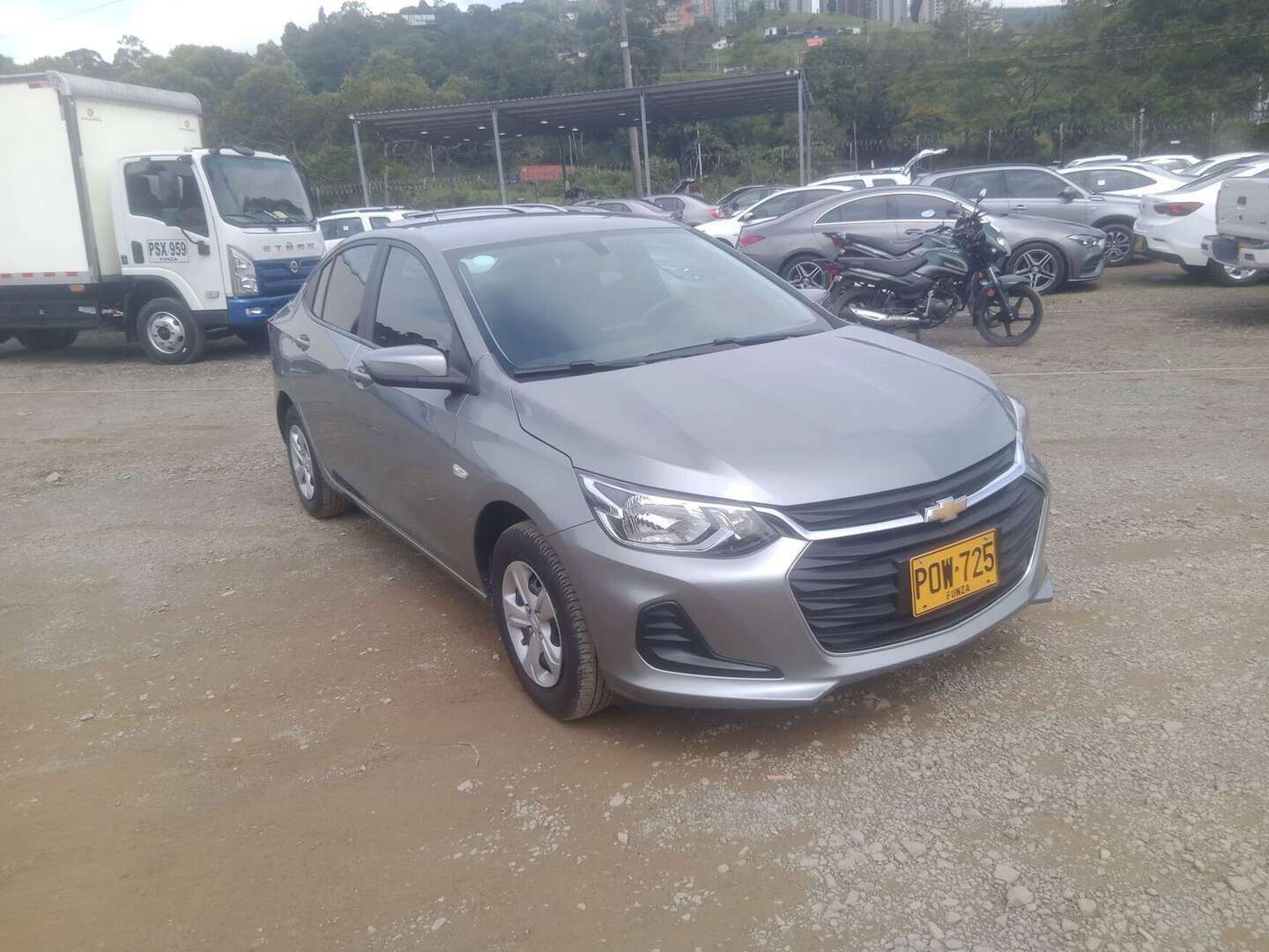 Chevrolet - Onix - 2025