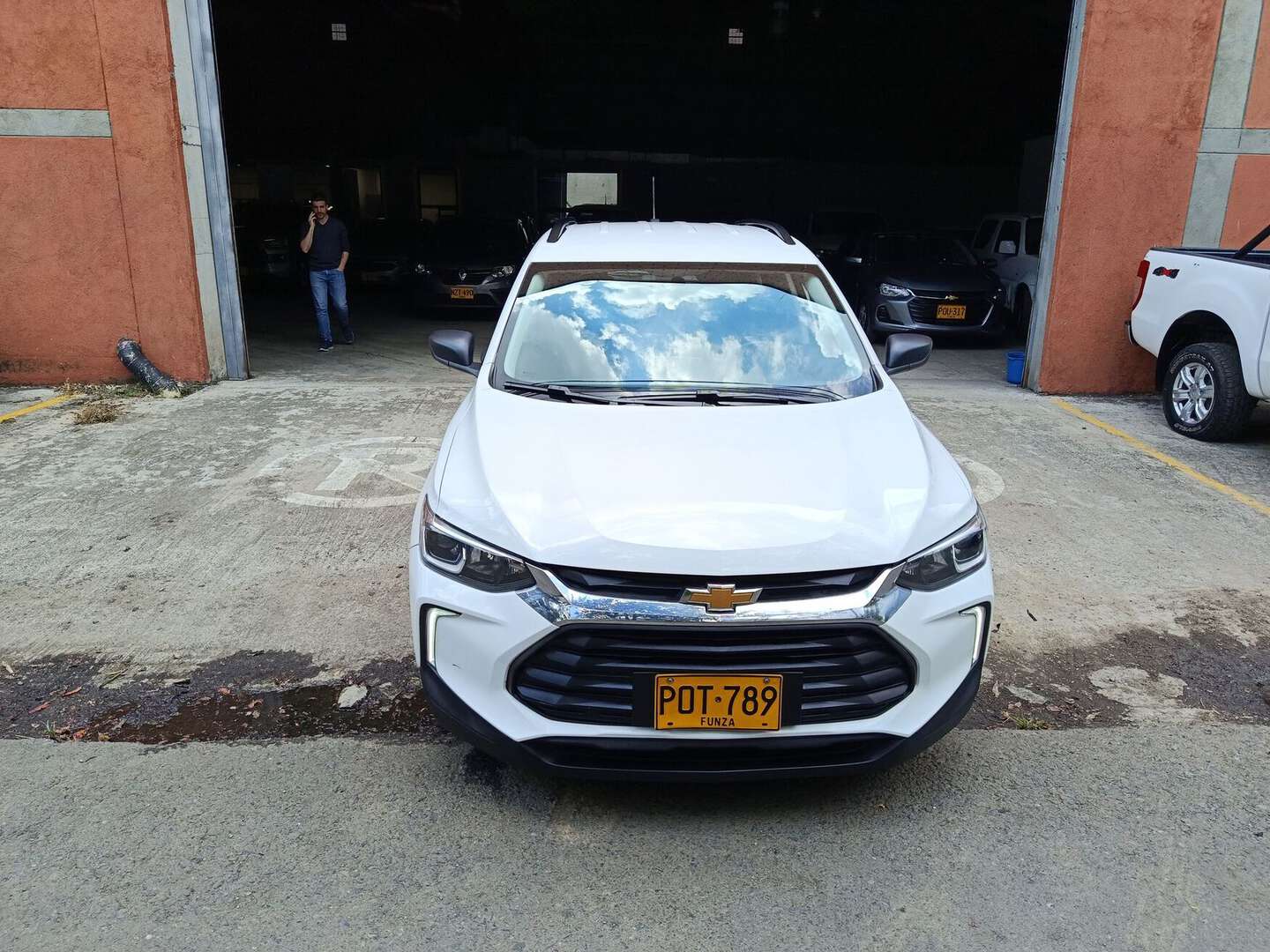 Chevrolet - Tracker - 2025
