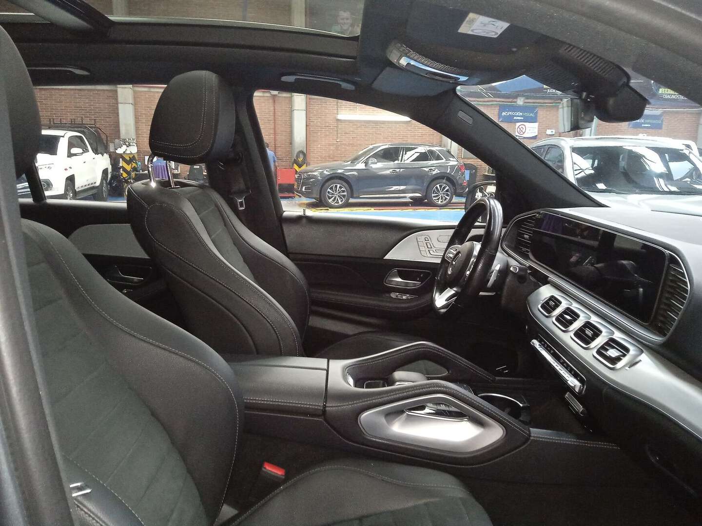 Mercedes Benz - GLE350DE - 2023