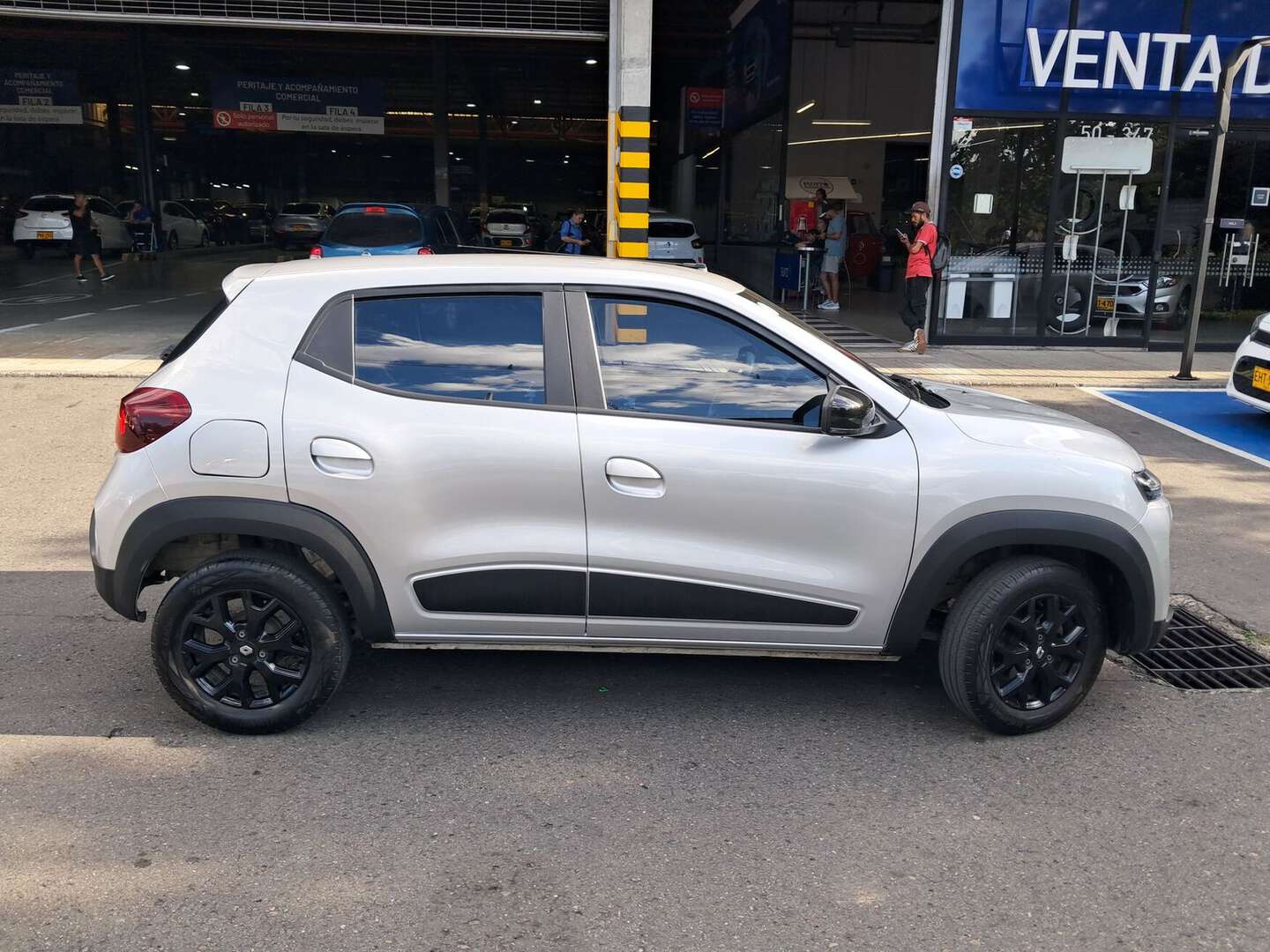 Renault - Kwid - 2026
