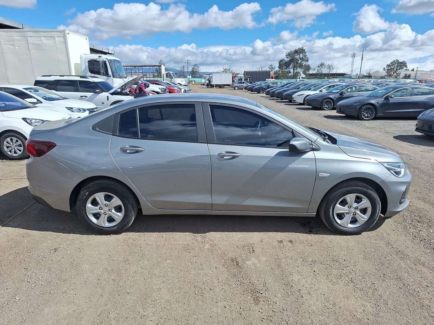 Chevrolet - Onix - 2025